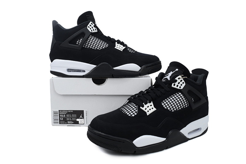 yupoo_342967_0bd29b4f.jpg 【BA7PB】黑白 乔丹4代篮球鞋 FQ8138-001 Air Jordan 4 Retro “White Thunder”