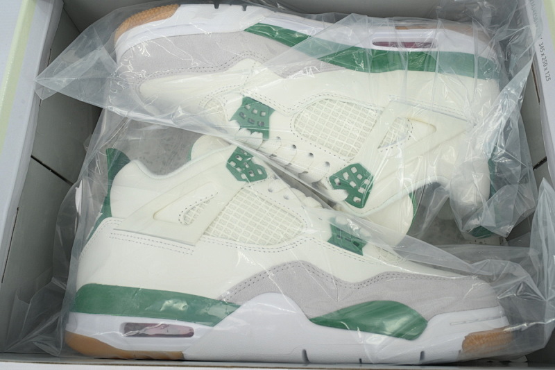 【BA7PB】松木绿 头层皮乔丹4代篮SB联名球鞋 DR5415-103 Nike SB x Air Jordan 4 “Pine Green”Calaite