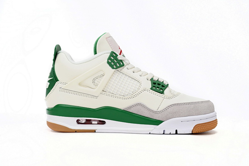 【CA0XH】SB联名 头层皮乔丹4代篮球鞋SB联名球鞋 DR5415-103 Nike SB x Air Jordan 4 “Pine Green”Calaite