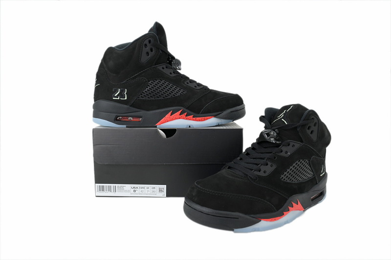 【CA3JN】万圣节 乔丹5代篮球鞋 HQ7978-001 Air Jordan 5 Retro 'Halloween'