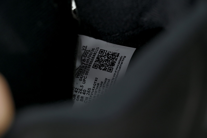 【CA3JN】万圣节 乔丹5代篮球鞋 HQ7978-001 Air Jordan 5 Retro 'Halloween'