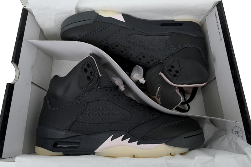 【DA0OG】大巴黎 OG版乔丹5代篮球鞋 HQ3004-001 Paris Saint-Germain x Air Jordan 5 Retro 'Off Noir'