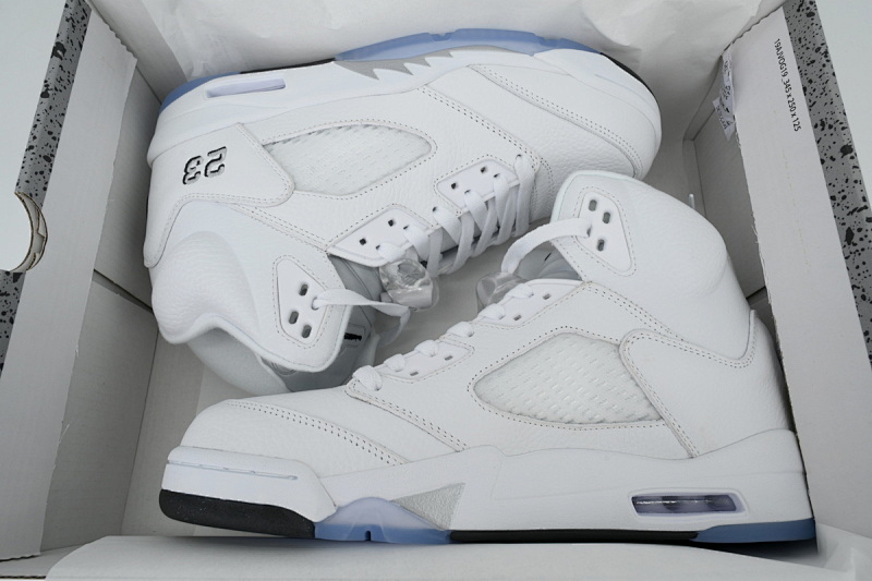 yupoo_345559_577e36ee.jpg 【CA3DJ】白银复刻版 乔丹5代篮球鞋 HQ7978-103 Air Jordan 5 Retro 'White Metallic' 2026