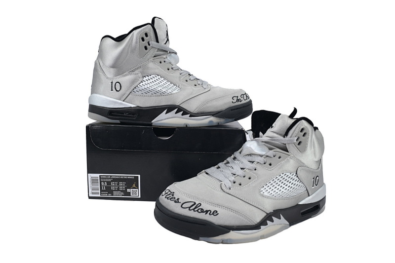 【CA3DJ】绸缎 乔丹5代篮球鞋 IO2038-001 Wmns Air Jordan 5 Retro 'Wings'