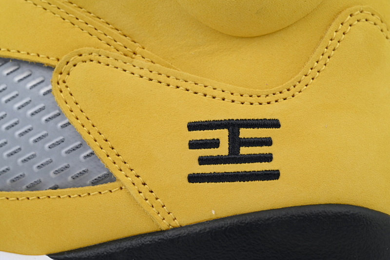 yupoo_345690_dedbacb7.jpg 【DA0OG】AJ5黄 OG版乔丹5代篮球鞋 IO3372-700 Air Jordan 5 Retro T23 'Tokyo' 2025