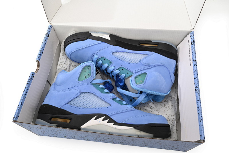 yupoo_346024_9d8d0a01.jpg 【DA0OG】AJ5北卡 OG版本乔丹5代篮球鞋 DV1310-401 Air Jordan 5 “UNC”