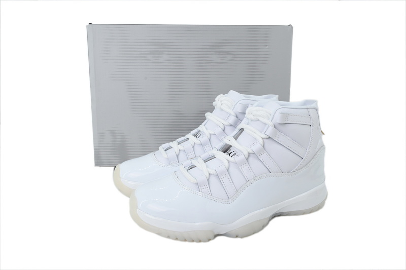 yupoo_347856_f4769b16.jpg 【CH7XH】CDG白联名 真碳头层乔丹11代篮球运动鞋 IV7639-100 Comme des GarçOns x Air Jordan 11 Retro 'White'