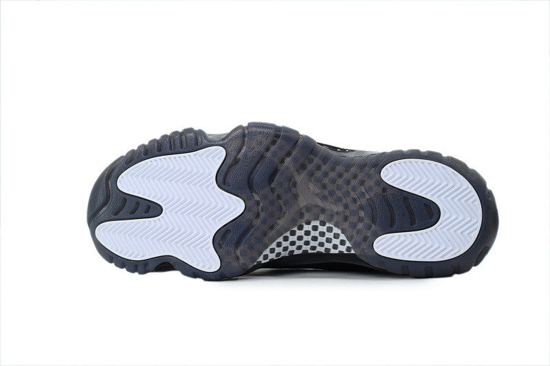 【CH7XH】CDG联名黑 乔丹11代篮球运动鞋 IV7639-001 Comme des GarçOns x Air Jordan 11 Retro 'Black'