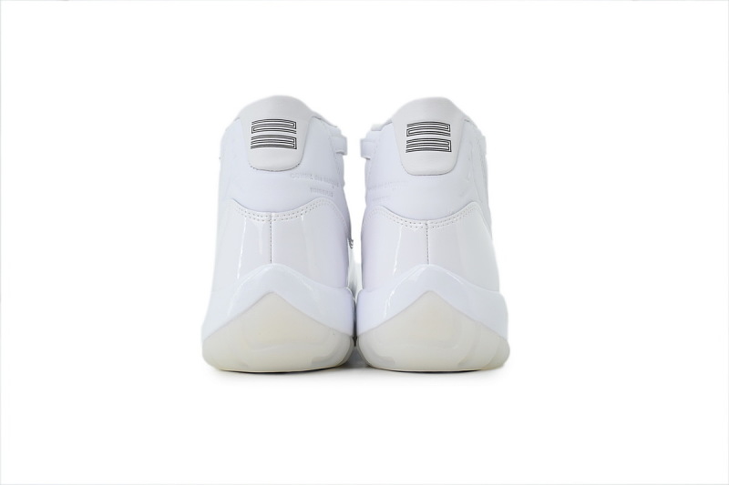 【EH5OG】白联名 OG版乔丹11代篮球运动鞋 IV7639-100 Comme des GarçOns x Air Jordan 11 Retro 'White'