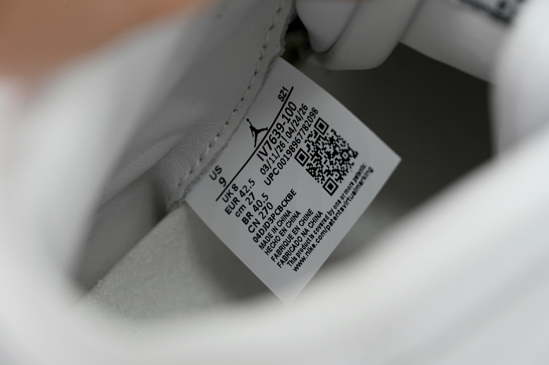 【EH5OG】白联名 OG版乔丹11代篮球运动鞋 IV7639-100 Comme des GarçOns x Air Jordan 11 Retro 'White'