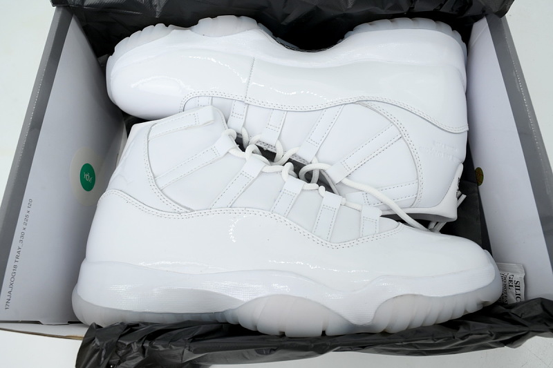 【DH0XP】CDG联名白 XP版乔丹11代篮球运动鞋 IV7639-100 Comme des GarçOns x Air Jordan 11 Retro 'White'