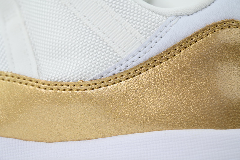 【BH3XH】白金母亲节 真碳头层乔丹11代篮球运动鞋 AH7860-102 Air Jordan 11 Low 'Mother's Day'