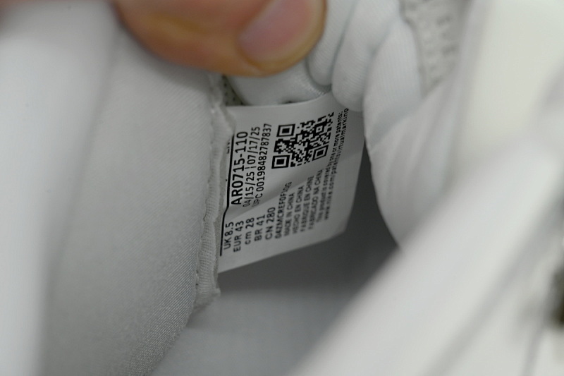 yupoo_348680_43492358.jpg 【CH0XH】珍珠白 纯原级乔丹11代篮球运动鞋 AR0715-110 Wmns Air Jordan 11 Retro 'Grand Finale'