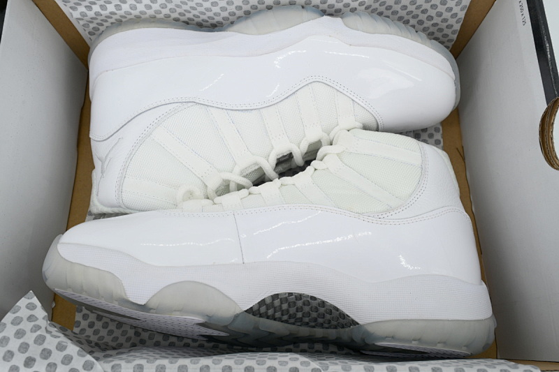yupoo_349606_83c522ce.jpg 【CH1DJ】全白 乔丹11代篮球鞋运动鞋 408201-101 Air Jordan 11 Retro 'Silver Anniversary'