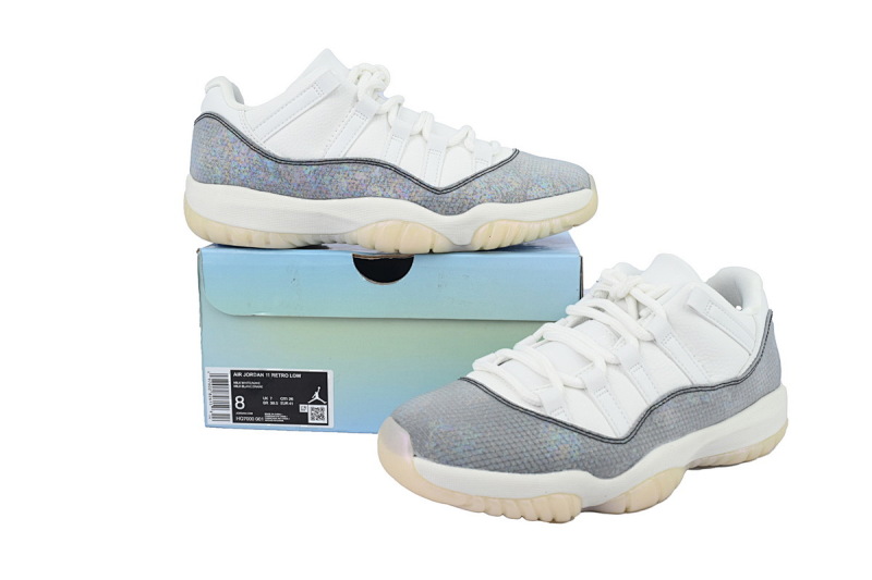【BH3XH】低帮蛇年限定 真碳头层乔丹11代篮球运动鞋 HQ7000-001 Air Jordan 11 Low “Snakeskin”