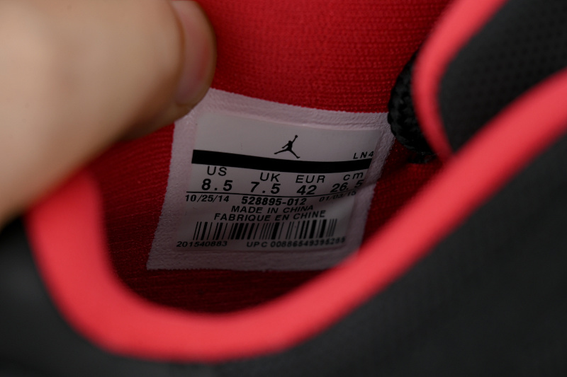 【BH3XH】低帮黑红 真碳头层乔丹11代篮球运动鞋 528895-012 Air Jordan 11 Retro Low Bred