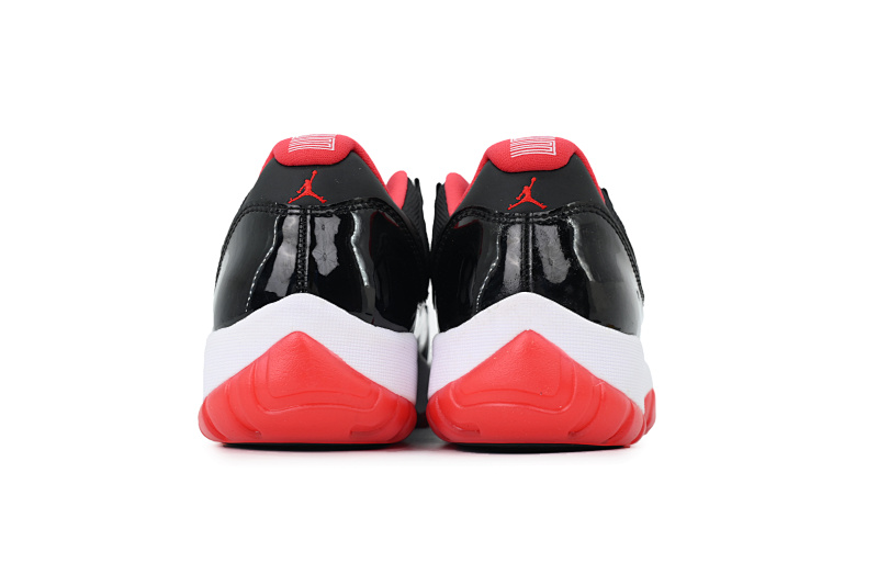 【BH3XH】低帮黑红 真碳头层乔丹11代篮球运动鞋 528895-012 Air Jordan 11 Retro Low Bred