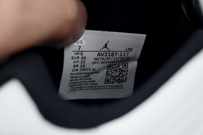【BH3XH】低帮白玉 真碳头层乔丹11代篮球运动鞋 AV2187-117 Air Jordan 11 Retro Low Legend Blue