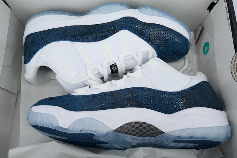 【BH3XH】低帮蓝蛇 真碳头层乔丹11代篮球运动鞋 CD6846-102 Air Jordan 11 Retro Low Navy Snakeskin