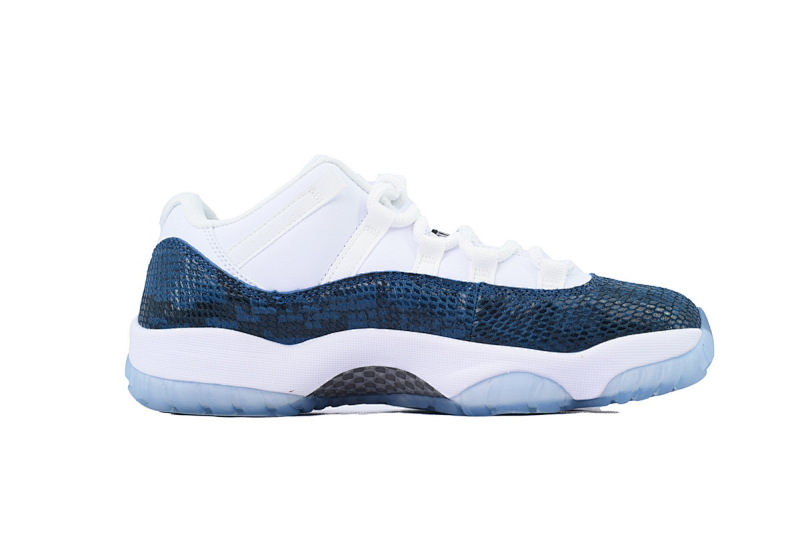 【BH3XH】低帮蓝蛇 真碳头层乔丹11代篮球运动鞋 CD6846-102 Air Jordan 11 Retro Low Navy Snakeskin