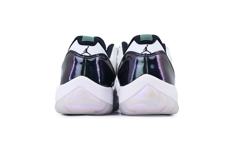 【BH3XH】低帮变色龙 真碳头层乔丹11代篮球运动鞋 528895-145 Air Jordan 11 Retro Low Emerald