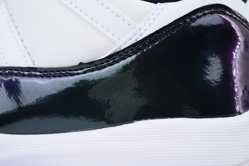 【BH3XH】低帮变色龙 真碳头层乔丹11代篮球运动鞋 528895-145 Air Jordan 11 Retro Low Emerald