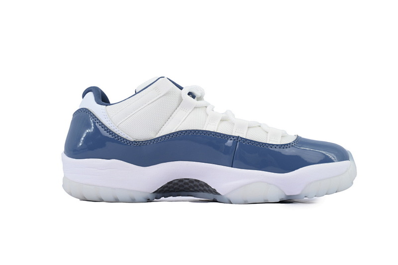 【BH3XH】低帮复古蓝 真碳头层乔丹11代篮球运动鞋 FV5104-104 Air Jordan 11 Low "Midnight Navy"