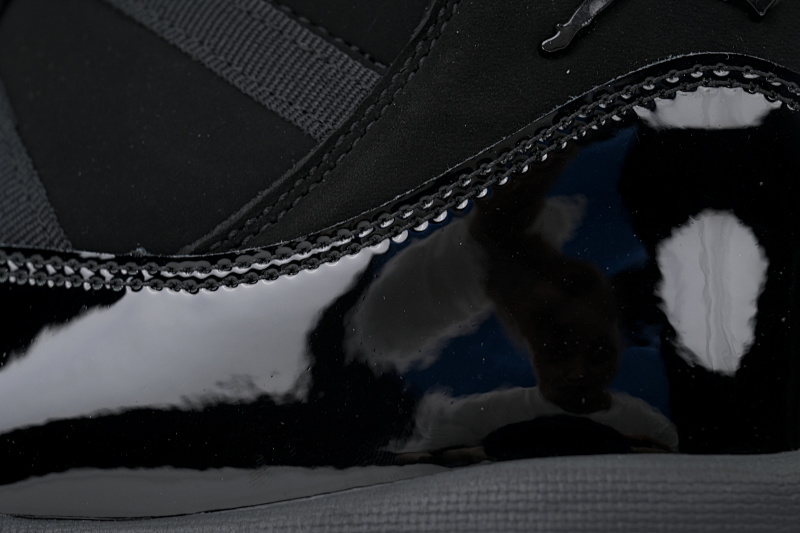 【BH3XH】高帮黑武士 真碳头层乔丹11代篮球运动鞋 378037-005 Air Jordan 11 Retro Cap and Gown