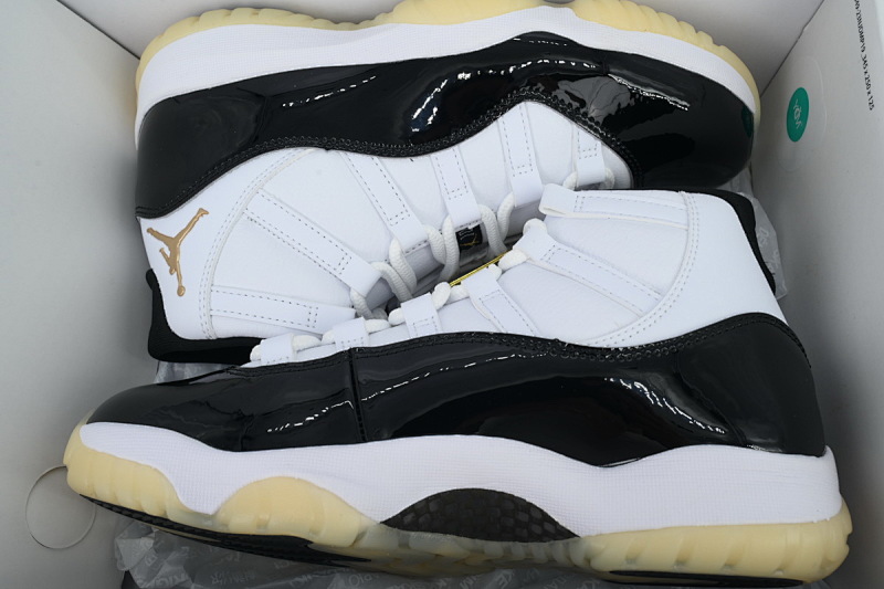 【BH3XH】金砖康扣 真碳头层乔丹11代篮球运动鞋 CT8012-170 Air Jordan 11“DMP”