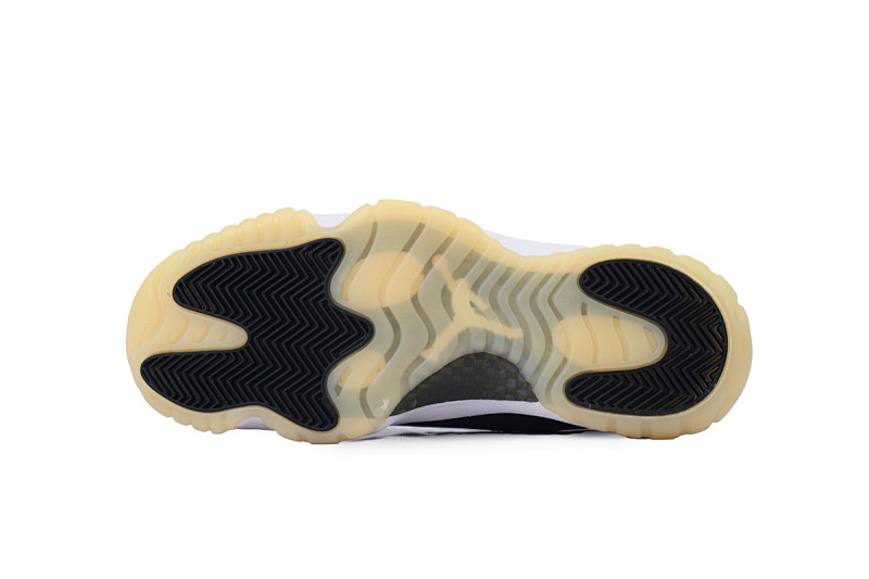 【BH3XH】金砖康扣 真碳头层乔丹11代篮球运动鞋 CT8012-170 Air Jordan 11“DMP”