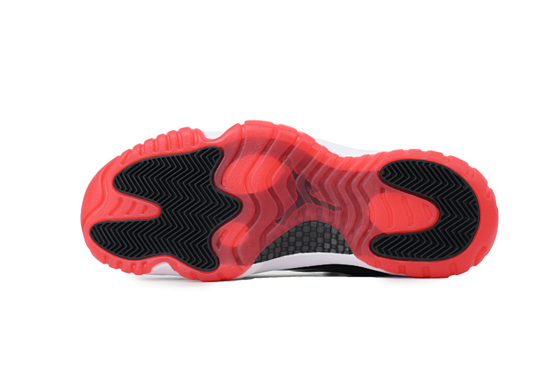 【BH3XH】复刻黑红低帮 真碳头层乔丹11代篮球运动鞋 FV5104-006 Air Jordan 11 Retro Low 'Bred'