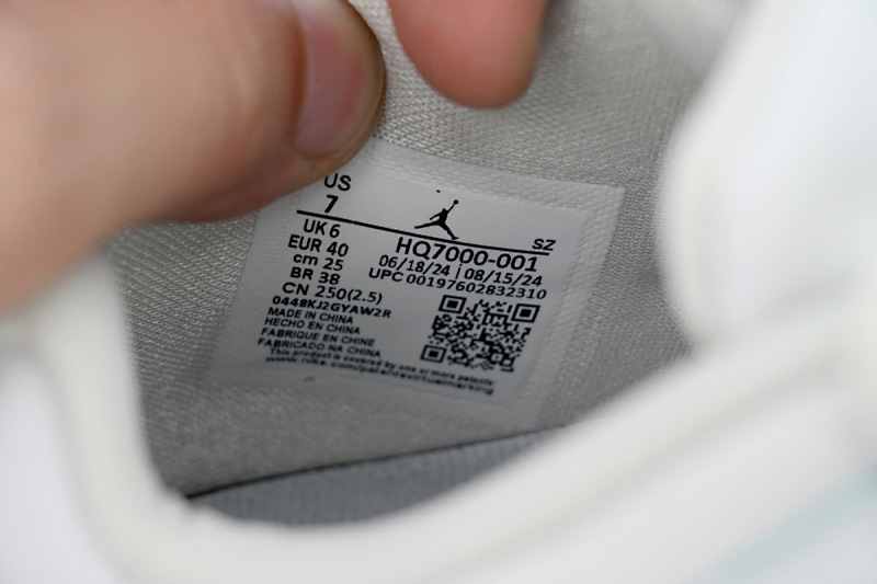 【DH0XP】蛇年彩喷 XP版乔丹11代篮球运动鞋 HQ7000-001 Air Jordan 11 Low “Snakeskin”