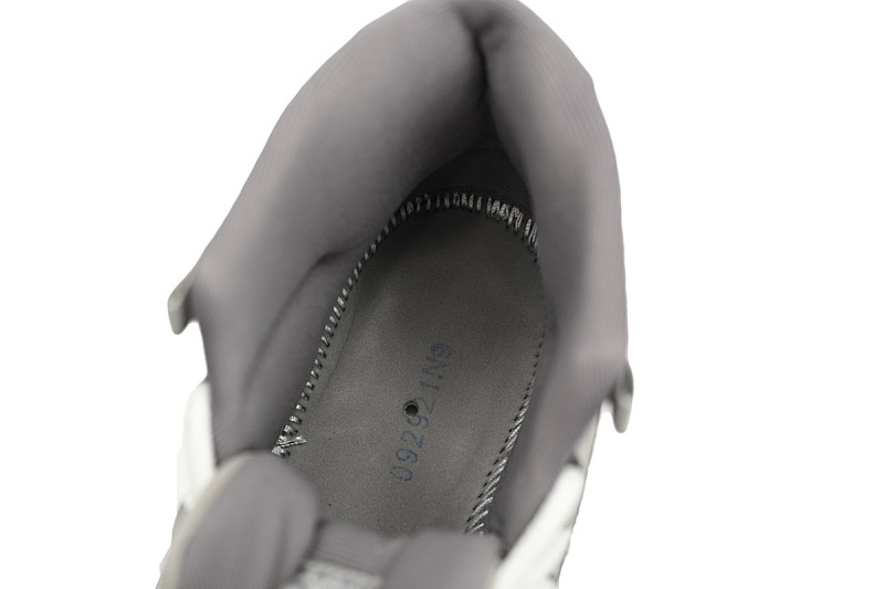 yupoo_351370_ff9e93c2.jpg 【DH0OG】酷灰 OG版乔丹11代篮球运动鞋 CT8012-005 Air Jordan 11 Cool Grey