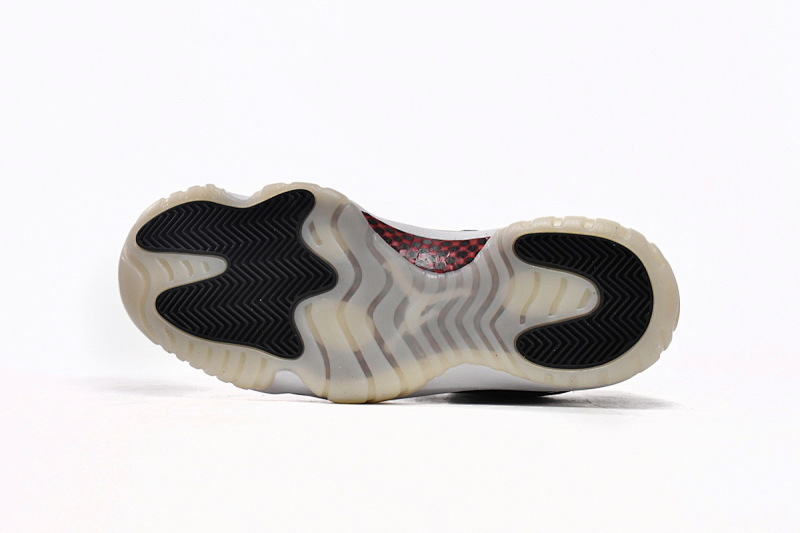 yupoo_352063_43c4a819.jpg 【CH0XH】低帮大魔王 纯原级乔丹11代篮球鞋 AV2187-001 Air Jordan 11 Retro Low 72-10