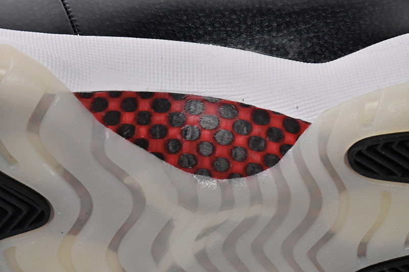 yupoo_352063_e797507d.jpg 【CH0XH】低帮大魔王 纯原级乔丹11代篮球鞋 AV2187-001 Air Jordan 11 Retro Low 72-10