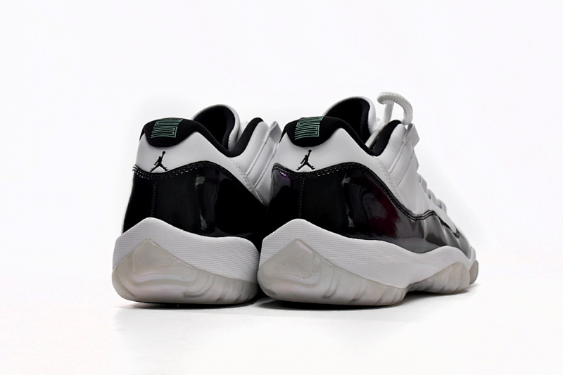yupoo_352094_1f37f4d4.jpg 【CH0XH】低帮变色龙 纯原级乔丹11代篮球鞋 528895-145 Air Jordan 11 Retro Low Emerald