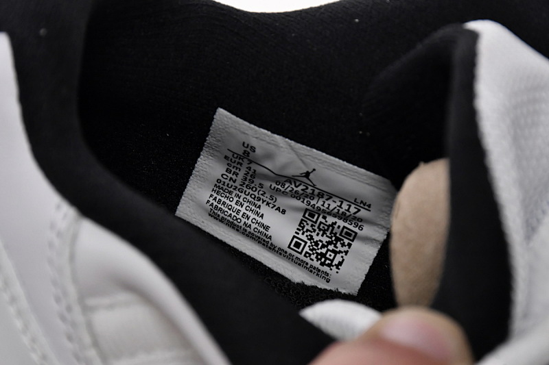 yupoo_352155_bb879588.jpg 【CH0XH】低帮白玉 纯原级乔丹11代篮球鞋 AV2187-117 Air Jordan 11 Retro Low Legend Blue