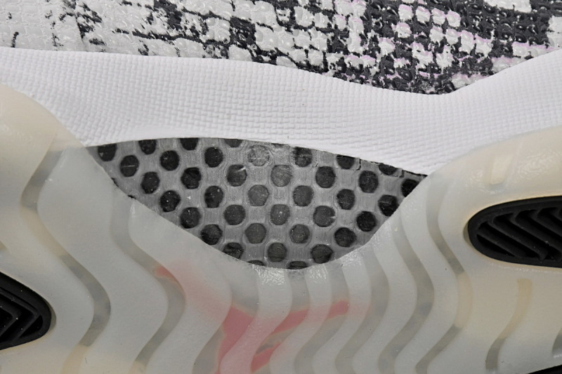 yupoo_352186_33171e9a.jpg 【CH0XH】低帮白蛇 纯原级乔丹11代篮球鞋 CD6846-002 Air Jordan 11 Retro Low Light Bone Snakeskin