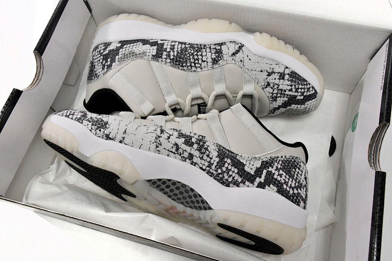 yupoo_352186_b6d9f7b2.jpg 【CH0XH】低帮白蛇 纯原级乔丹11代篮球鞋 CD6846-002 Air Jordan 11 Retro Low Light Bone Snakeskin