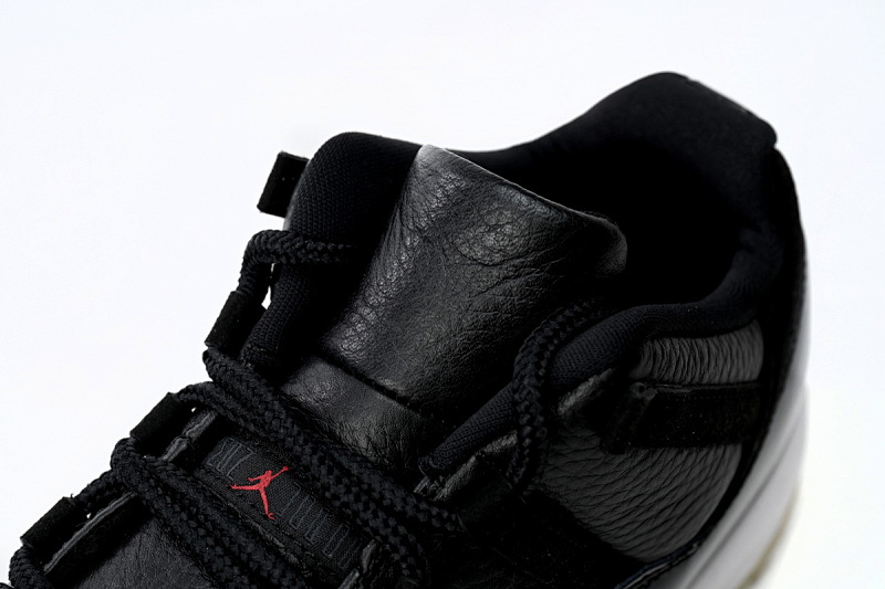 yupoo_352605_185e5bdd.jpg 【DH0XP】大魔王低帮 XP版乔丹11代篮球运动鞋 AV2187-001 Air Jordan 11 Retro Low 72-10