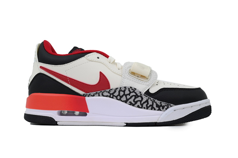 yupoo_354761_387d7cfa.jpg 【BA7DB】白黑红 耐克312休闲运动篮球鞋 FJ7221-101 Air Jordan AJ312 White Black Red