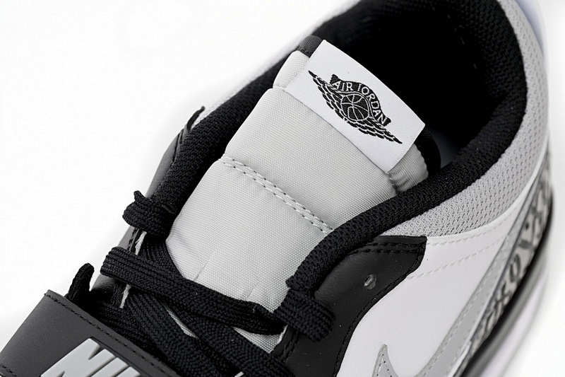 【BA7DB】白黑烟灰 耐克312休闲运动篮球鞋 CD7069-105 Air Jordan AJ312 White And Black Soot