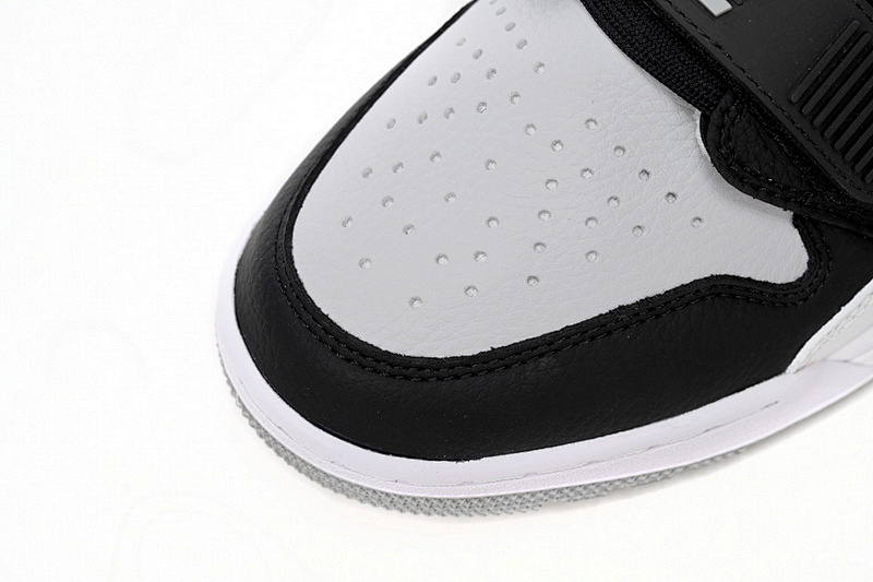 【BA7DB】白黑烟灰 耐克312休闲运动篮球鞋 CD7069-105 Air Jordan AJ312 White And Black Soot