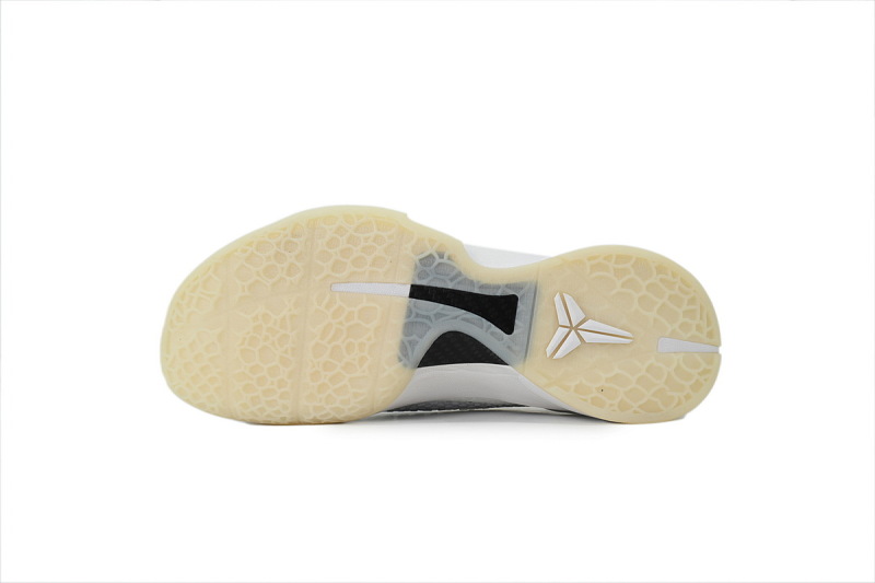 【FH0H1】夜光白 H12版本科比6代篮球鞋 996928-100 Nike Zoom Kobe 6 Protro 'Luminous White'