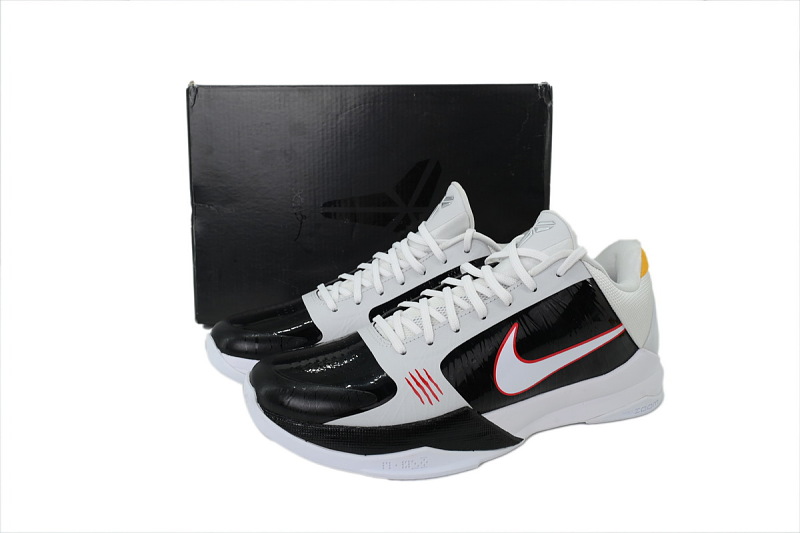 【FH5H1】李小龙白色 H12版本科比5代篮球鞋 CD4991-101 Zoom Kobe 5 Protro 'Alternate Bruce Lee'