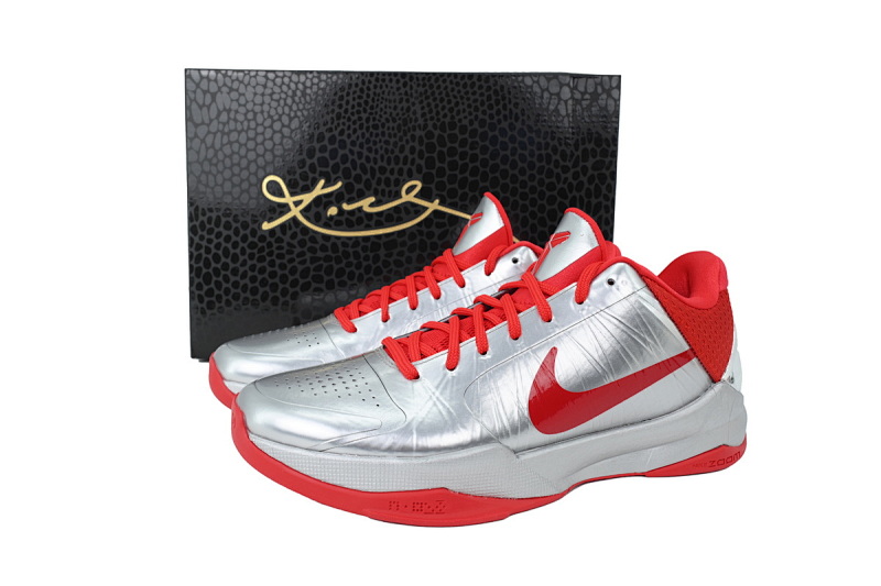 【DA3S2】金属红 S2版本科比5代篮球鞋 IV2712-001 Caitlin Clark x Nike Zoom Kobe 5 Protro 'Rookie of the Year'