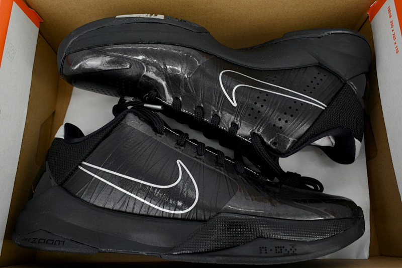 yupoo_358076_a2b2a36c.jpg 【CA3S2】黑武士 S2版本科比5代篮球鞋 386430-003 Zoom Kobe 5 'Black Out'
