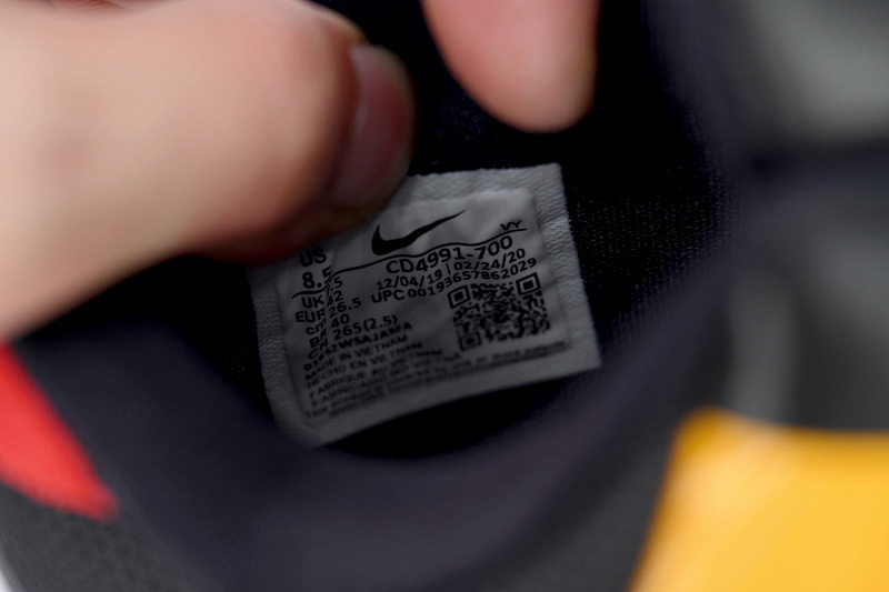 【CA3S2】黄龙 S2版本科比5代篮球鞋 CD4991-700 Zoom Kobe 5 Protro ‘Bruce Lee’