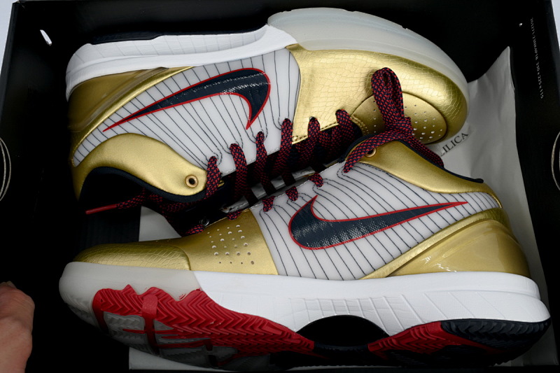 【CA3S2】白黑金 S2版本科比4代篮球鞋 FQ3544-100 Zoom Kobe 4 Protro 'Gold Medal'