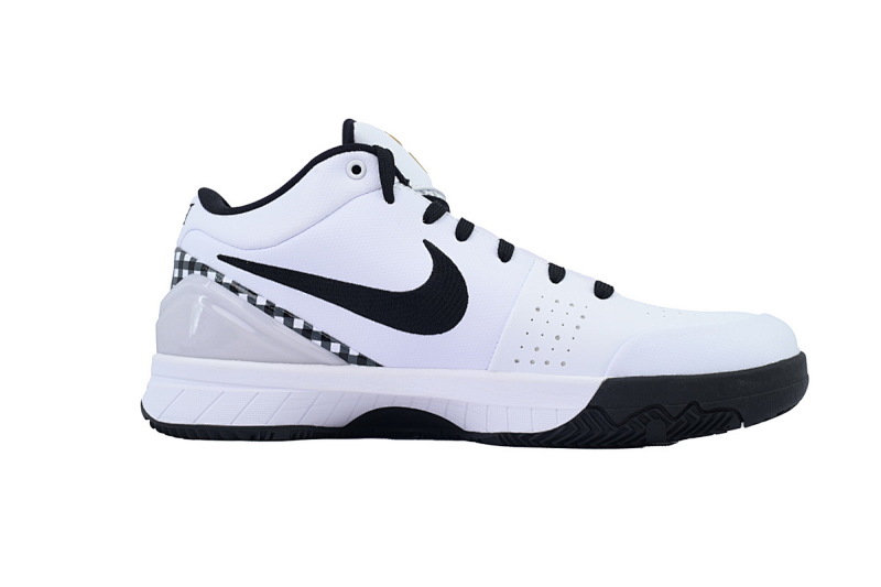 【CA3S2】GIGI S2版本科比4代篮球鞋 FJ9363-100 Kobe 4 Protro 'Mambacita'